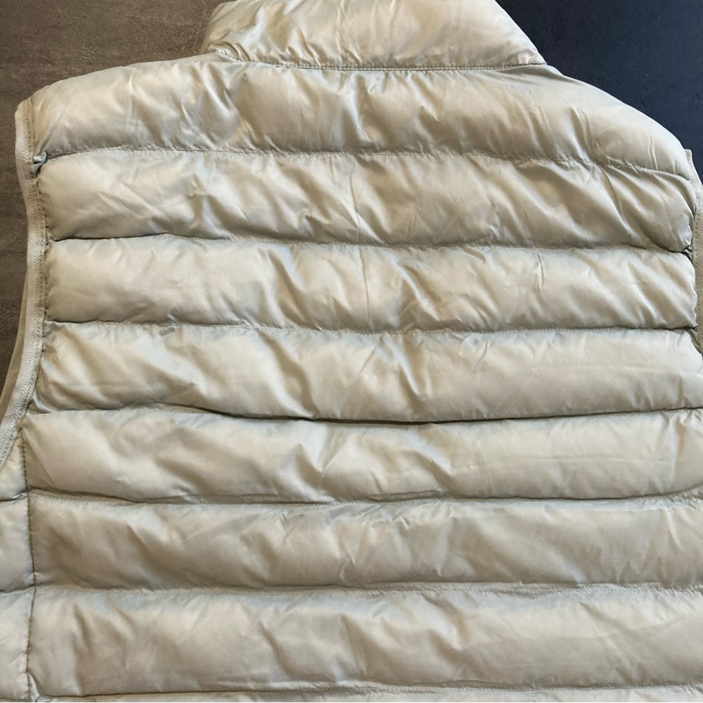 32 Degrees Silver Puffer Vest Size S small NWT - Picture 10 of 13